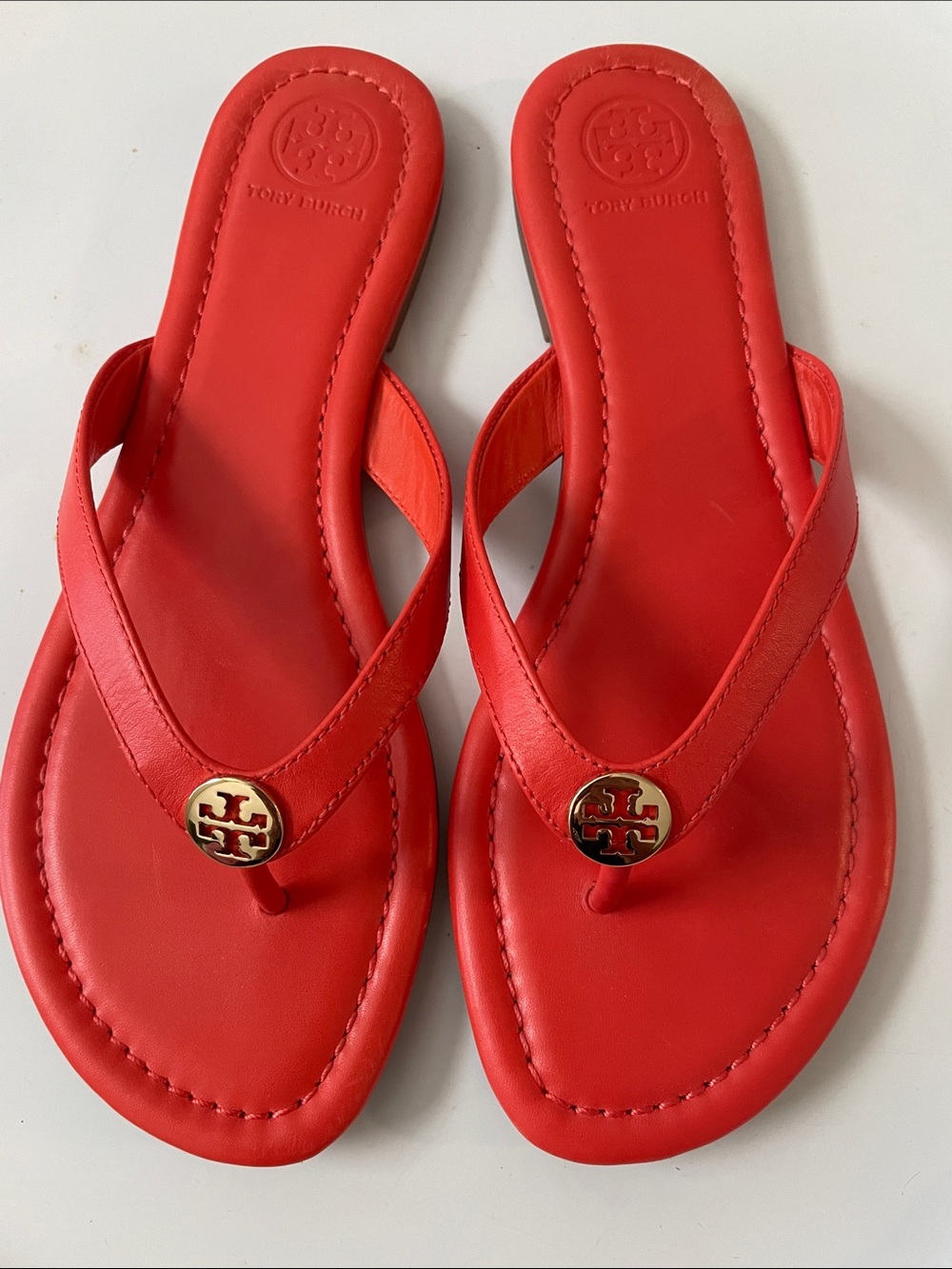 Tory Burch Poppy Red Leather Logo Thong Flip Flops with Gold Emblem
